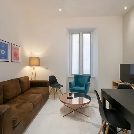 Xenia Apartments - Elegant Three-Room Apartment In Moscova Area-2